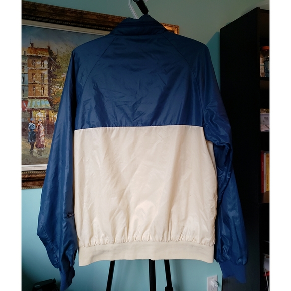 Oyster Bay Windbreaker (Medium) - Picture 2 of 8